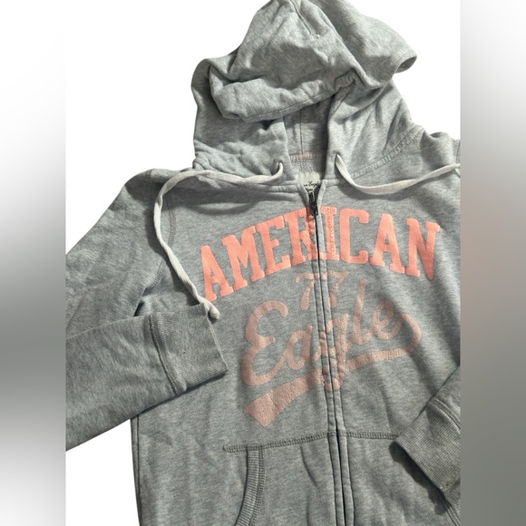 American Eagle Outfitters Tops - Womens American‎ Eagle Zip up Hoodie size Small